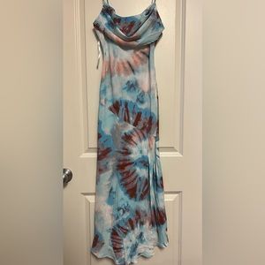 Never worn Petal and Pup Midi Dress